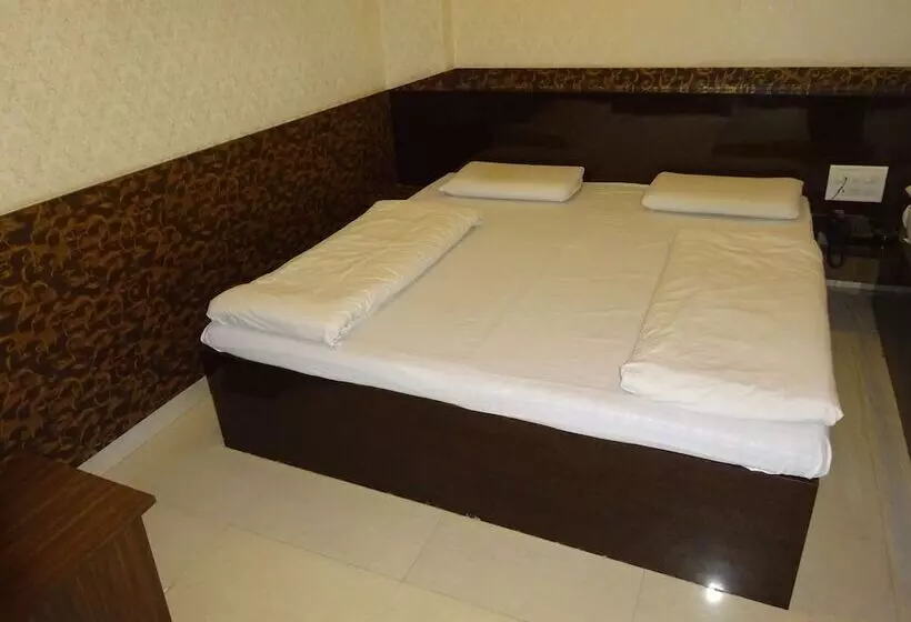 Hotelli Shri Hari Prem
