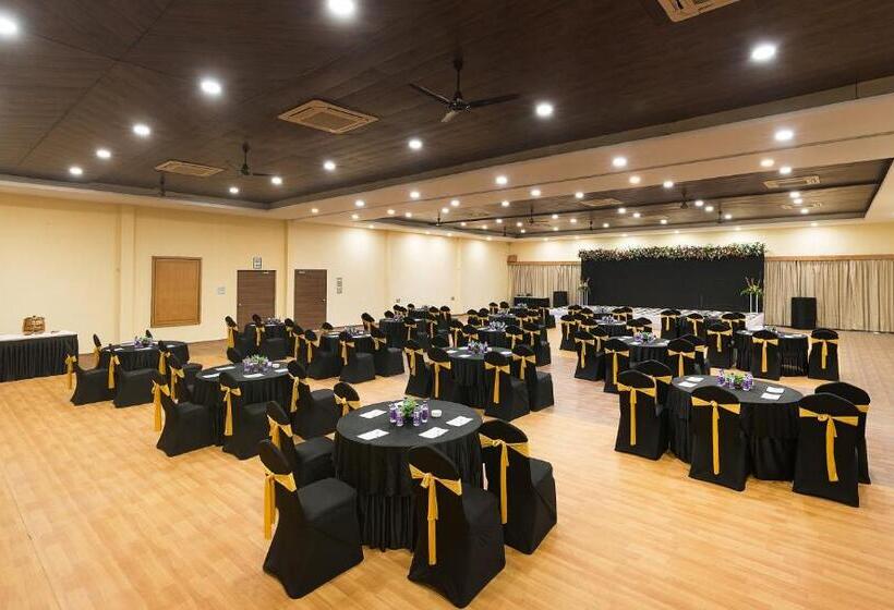 Manas Lifestyle Resort, Igatpuri