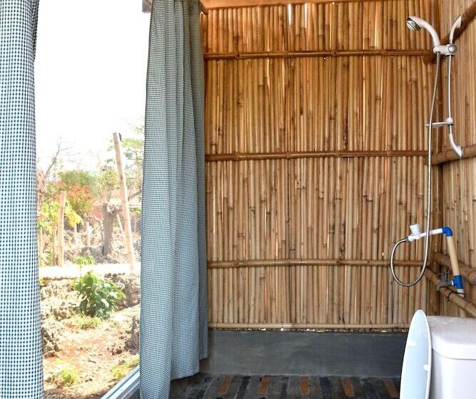 渡假胜地  Birdland Beach Club