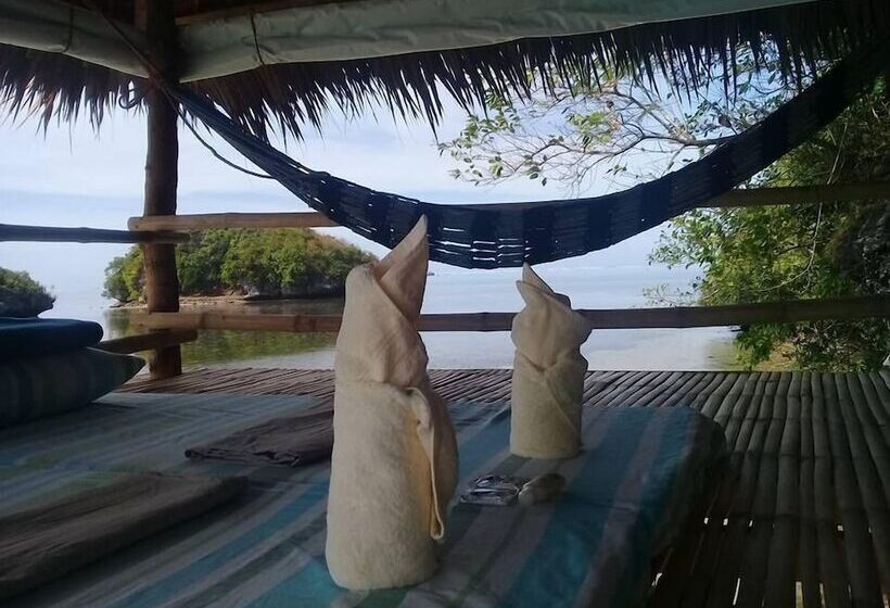 渡假胜地  Birdland Beach Club