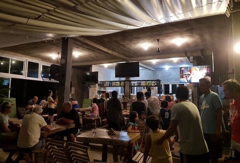 渡假胜地  Birdland Beach Club