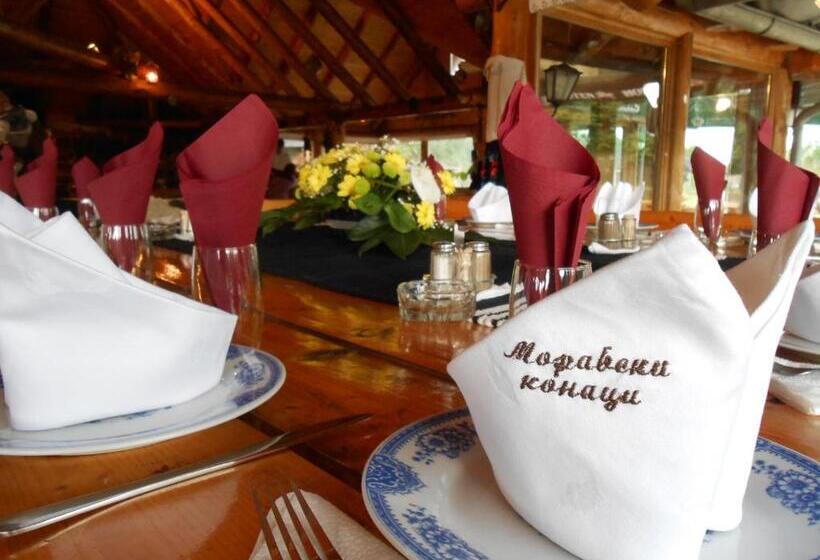 استراحتگاه Etno Selo Moravski Konaci