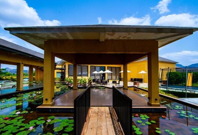 Resort Tropical Retreat By Zuper