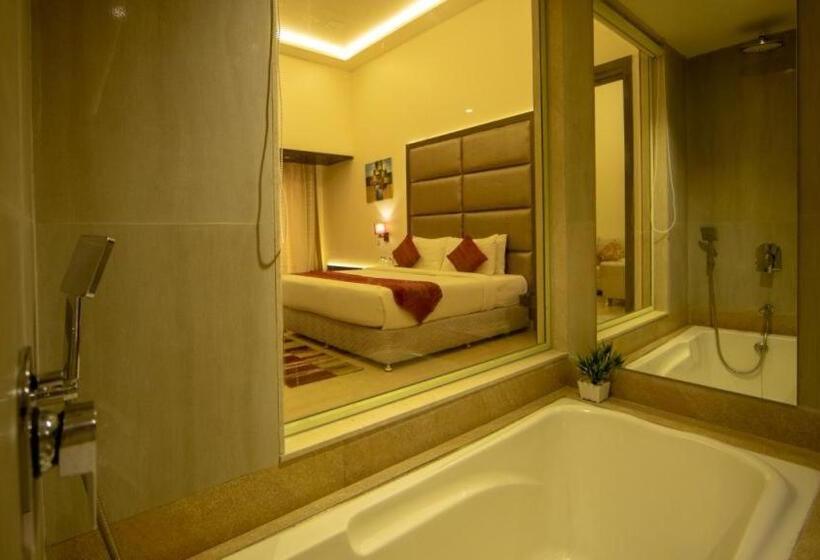 Resort Tropical Retreat By Zuper