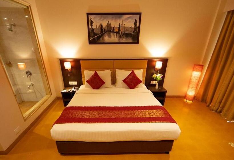 Resort Tropical Retreat By Zuper