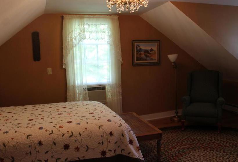 민박 Green River Bridge House