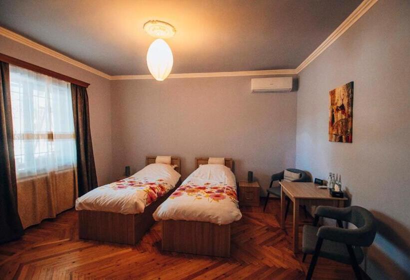 Bed & Breakfast 3 Gs