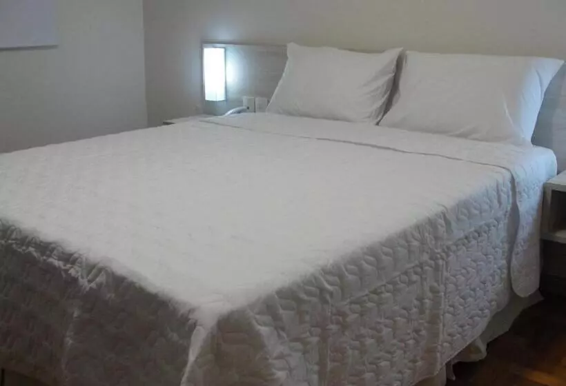 ホテル Colatina Plaza