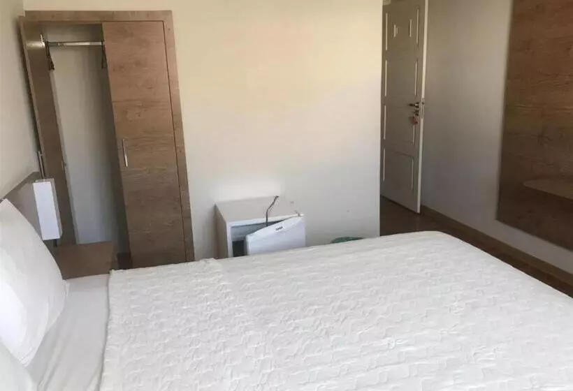 ホテル Colatina Plaza