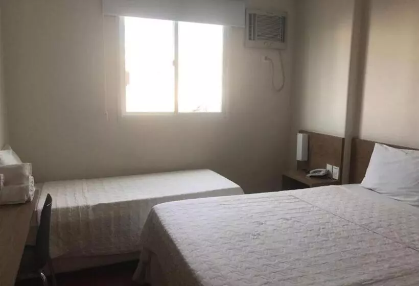 ホテル Colatina Plaza