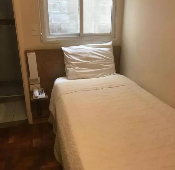 ホテル Colatina Plaza