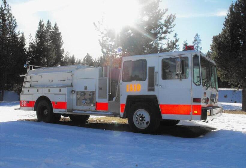 酒店 Eagle Crater Lake Inn