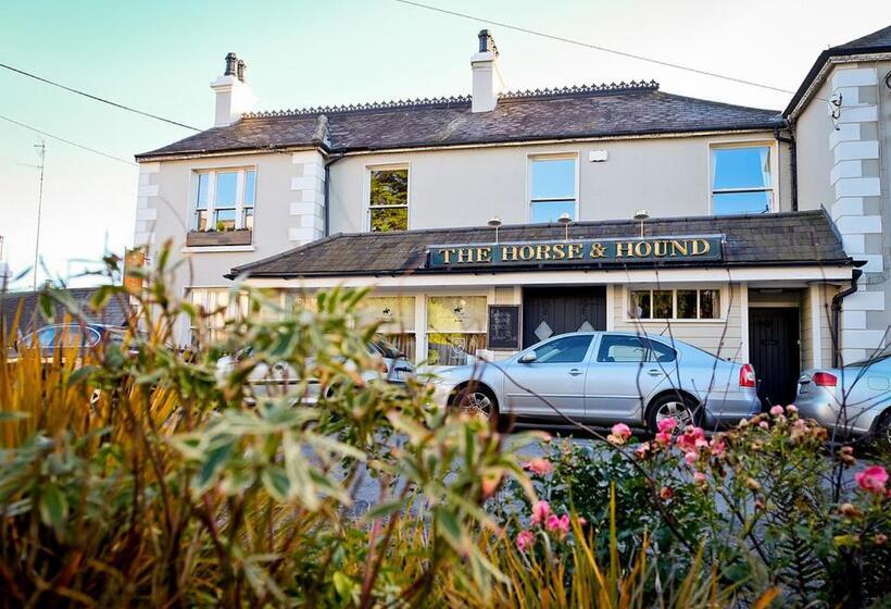 ホテル Horse & Hound