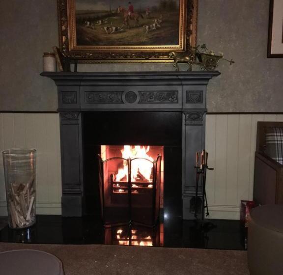 ホテル Horse & Hound