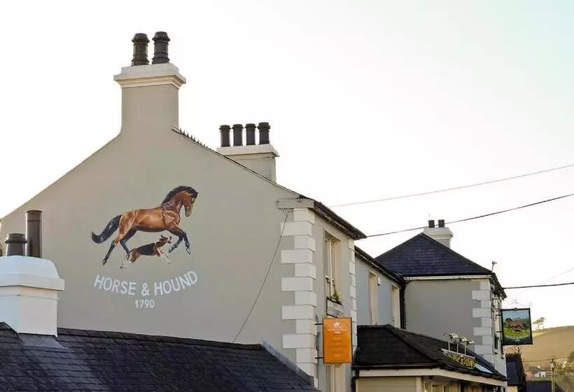 ホテル Horse & Hound