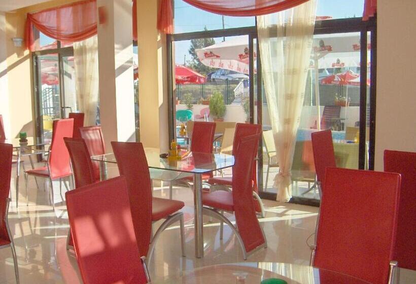 בית מלון כפרי Varvara