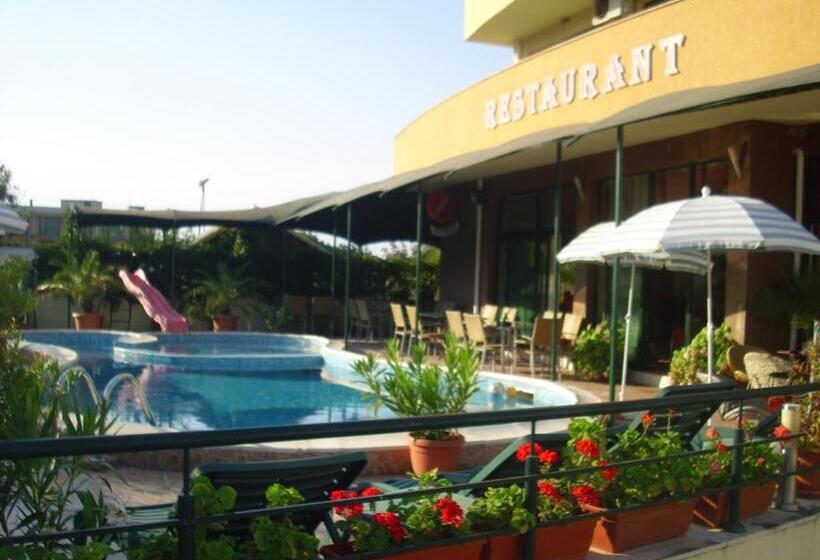 בית מלון כפרי Varvara