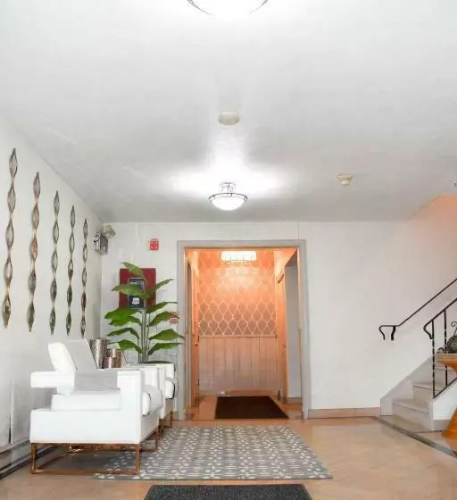 モーテル Attleboro Motor Inn