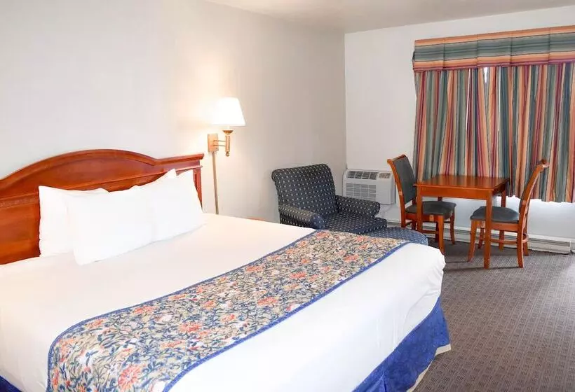 モーテル Attleboro Motor Inn