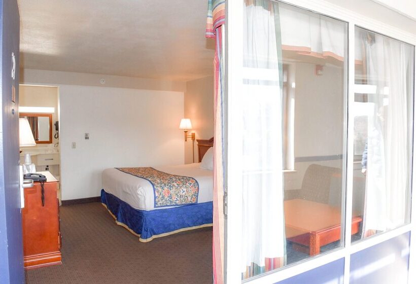 모텔 Attleboro Motor Inn