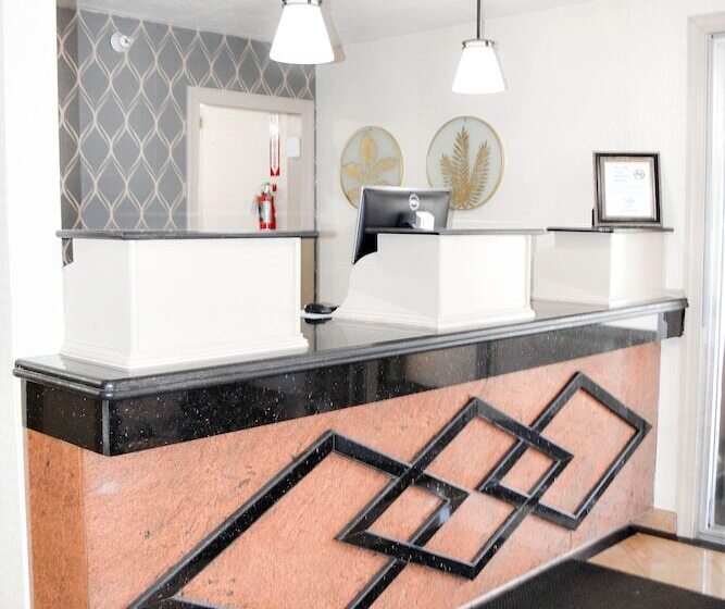 모텔 Attleboro Motor Inn