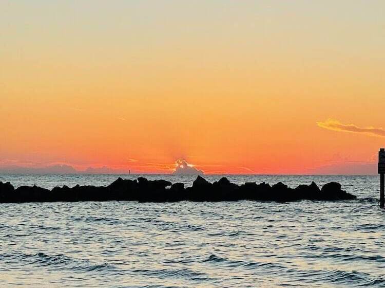 모텔 Mar Bay Exclusive Suites