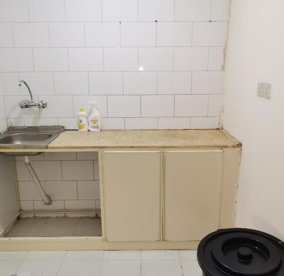 غرفة فندقية خاصة بحمام ومطبخ خاص قريبة من المسجد النبوي