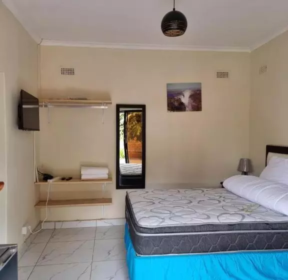 تختخواب و صبحانه Gono Compound