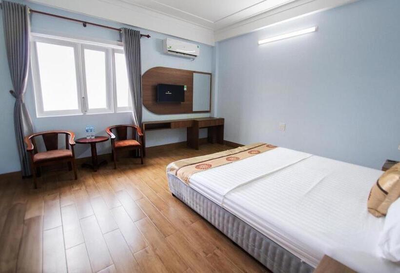 Sunny Hotel Sầm Sơn