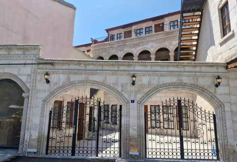 Hotelli Mustafa Bey Konağı