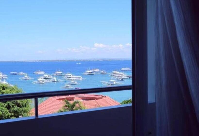 Hotel Nustar Resort & Casino