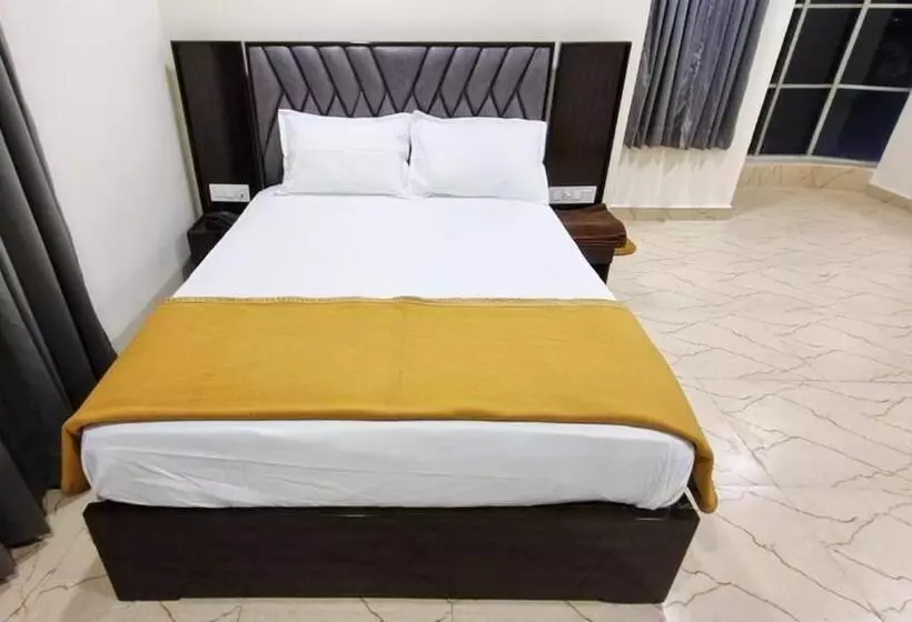 Hotelli Padma Vista Nellore Near Bus Stop