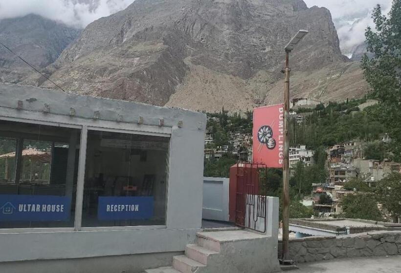 هتل Ultar House