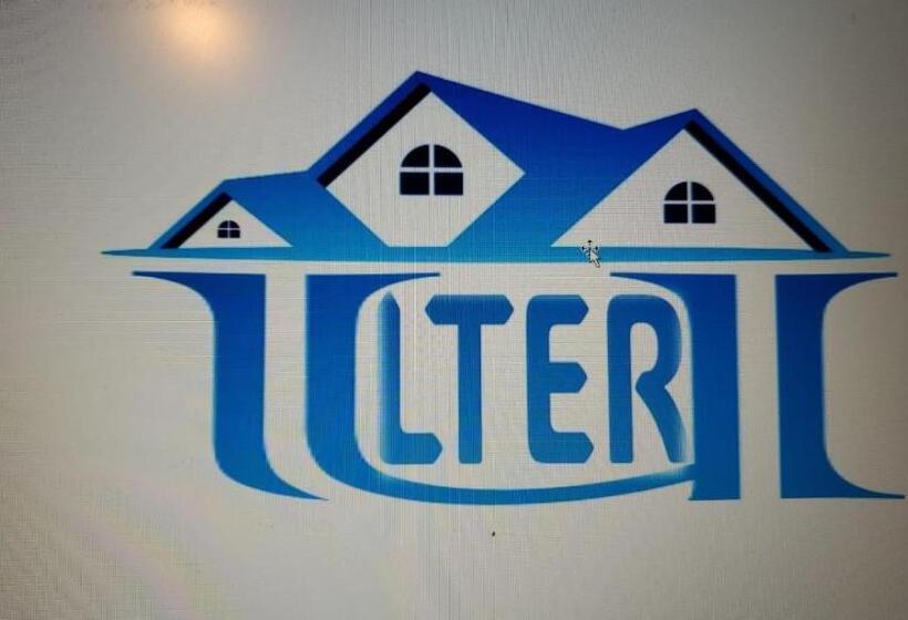 هتل Ultar House