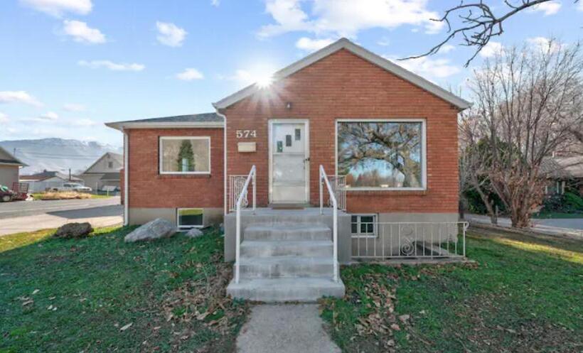 بنسيون River House