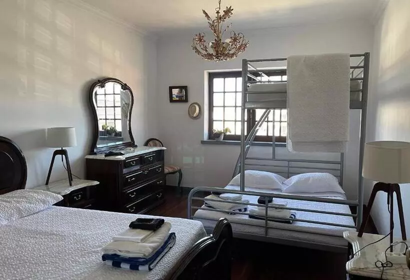 Aamiaismajoitus (B&B) Brisa Bright Retreat Near The Beach!