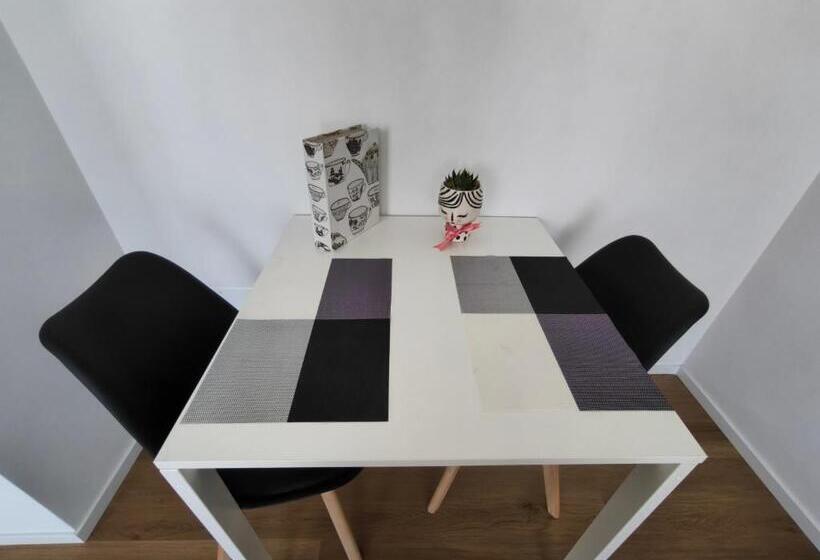 تختخواب و صبحانه Faber Home