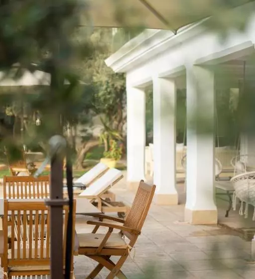 تختخواب و صبحانه Nawara Residence