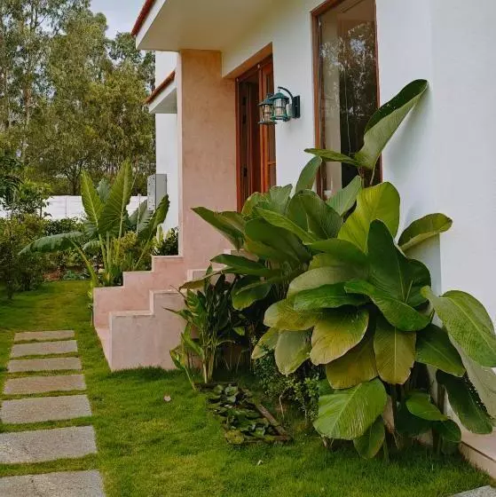 Aamiaismajoitus (B&B) Tuscan Breeze, Nandi Hills