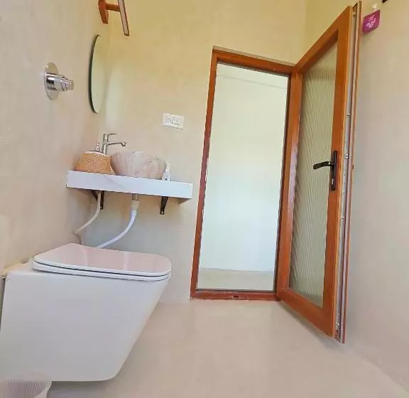 Aamiaismajoitus (B&B) Tuscan Breeze, Nandi Hills