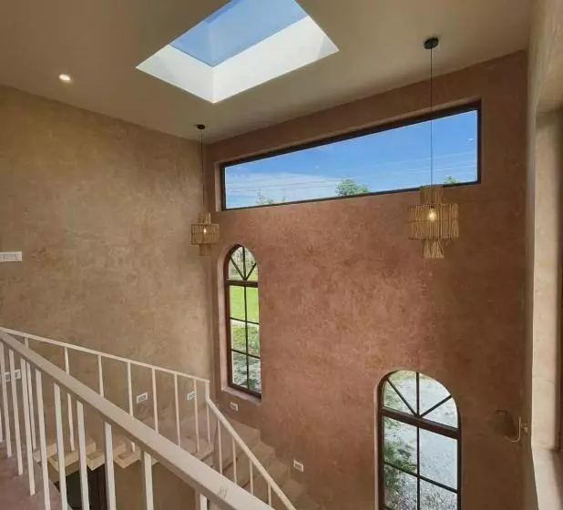 Aamiaismajoitus (B&B) Tuscan Breeze, Nandi Hills