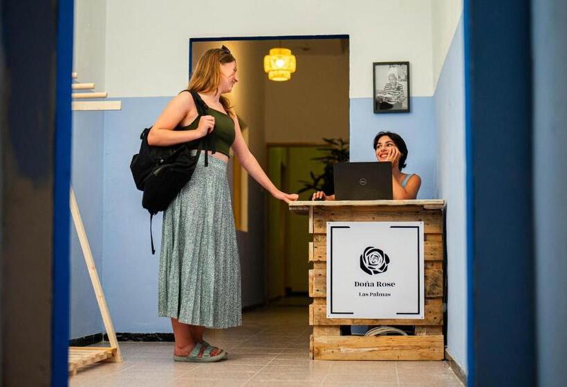 Doña Rose Surf Hostel