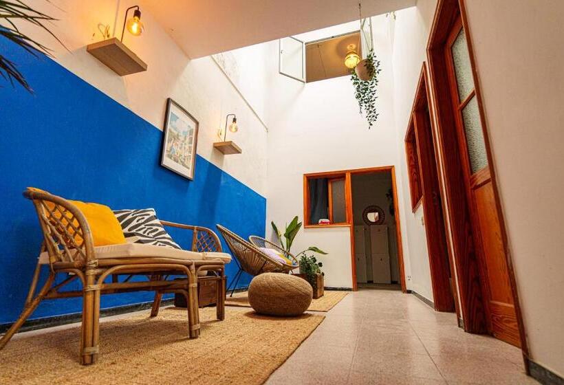 Doña Rose Surf Hostel