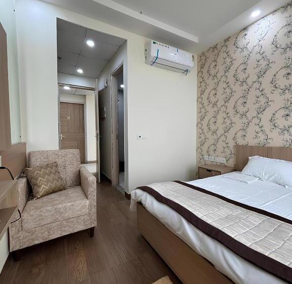 Hotel Kanha Bnb