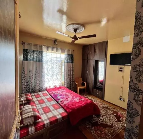 ホテル Shahin Heritage And Homestays