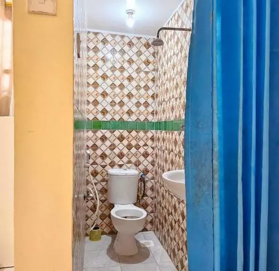 Pension Asante Hostel