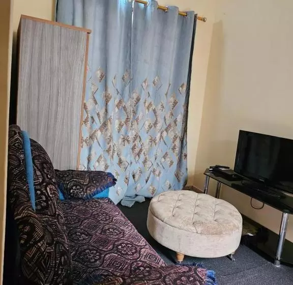 Pension Asante Hostel