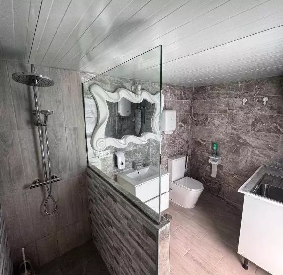 ペンション Cabaña Makana