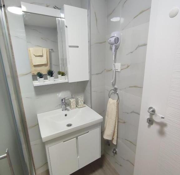 پانسیون Guest House Nakjoski