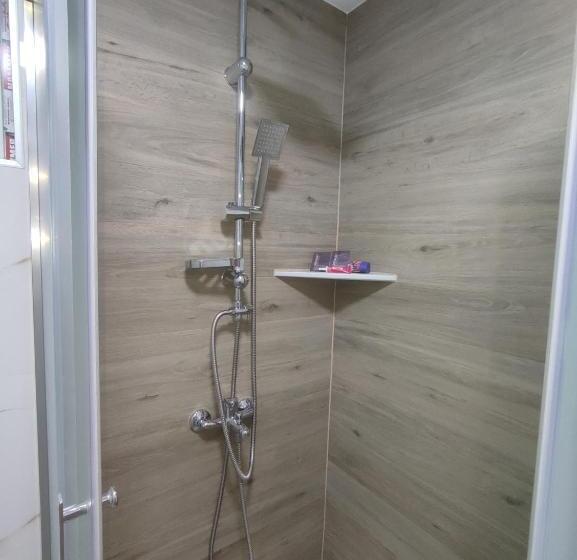 پانسیون Guest House Nakjoski